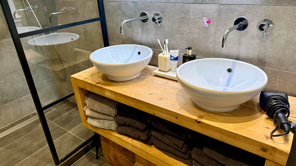 Medium property photo - Adelheidstraat, 2595 ED Den Haag